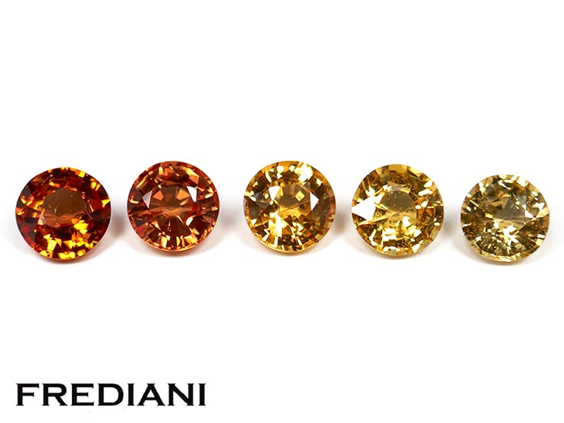 Lot de 5 saphirs ronds traités jaunes à oranges