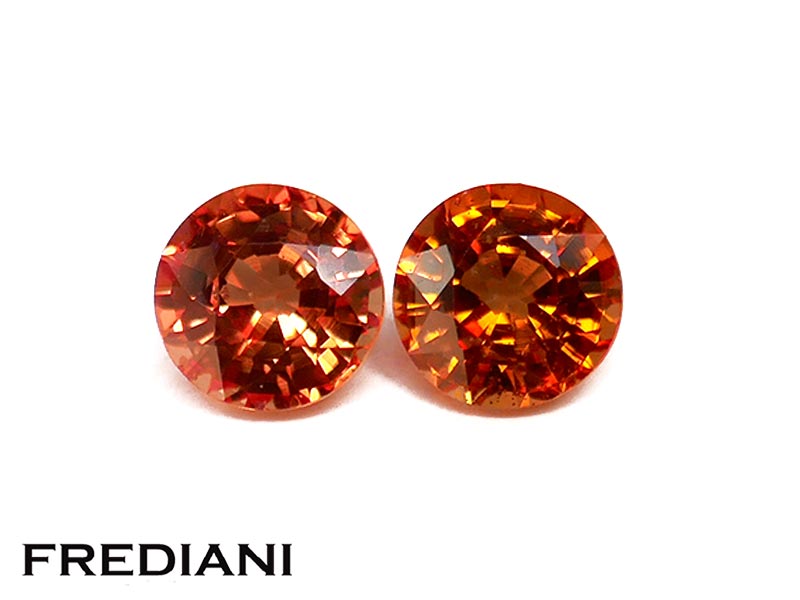 Paire de saphirs oranges ronds traités
