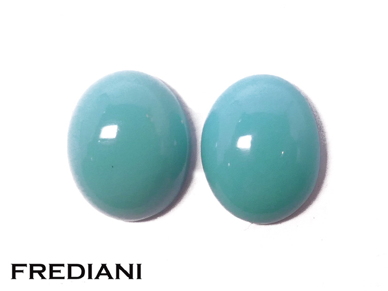 Paire de turquoises cabochons ovales