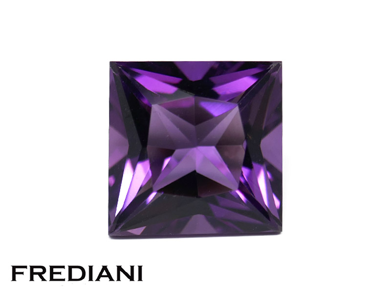 Améthyste carrée taille princesse