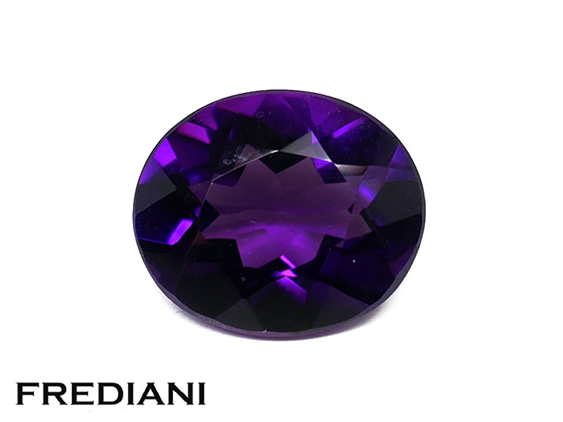 Améthyste pourpre ovale