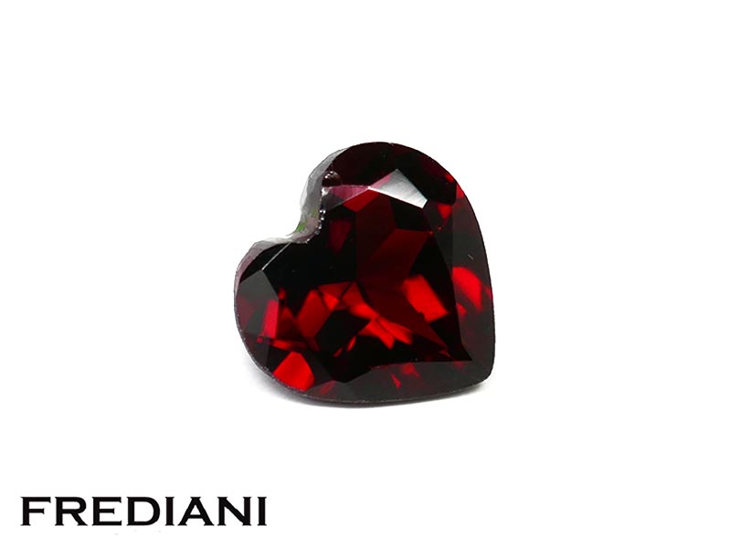 Grenat almandin coeur
