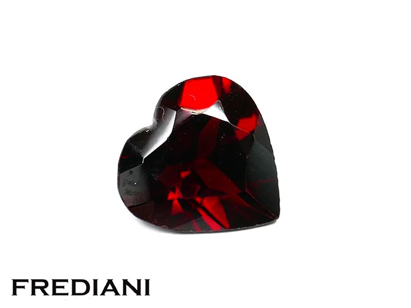 Grenat almandin coeur