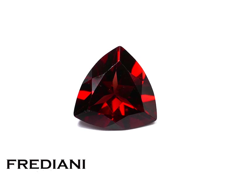 Grenat almandin troïdia