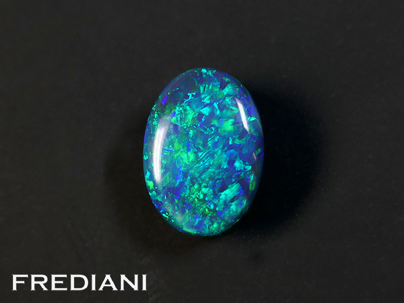 Opale noire d'Australie