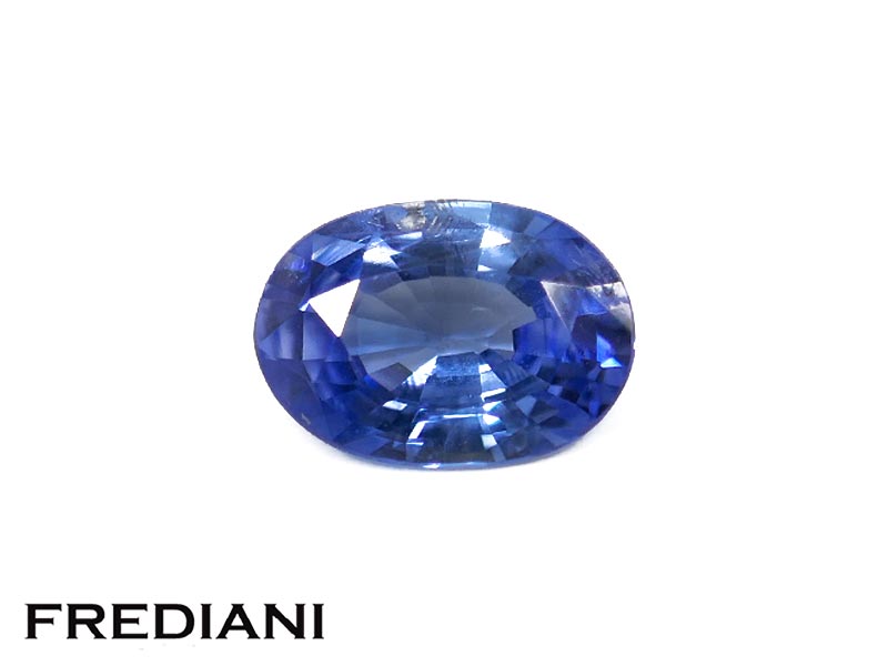 Saphir bleu ovale