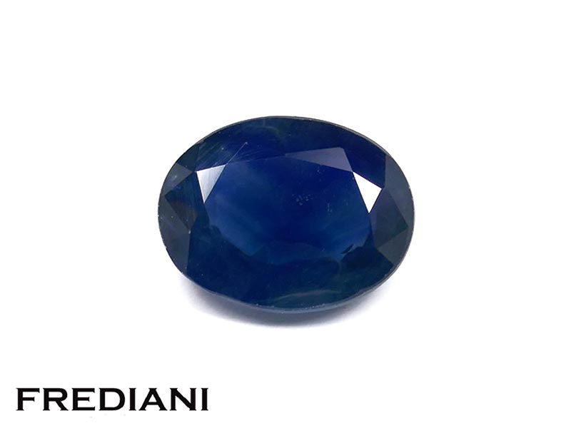 Saphir bleu ovale