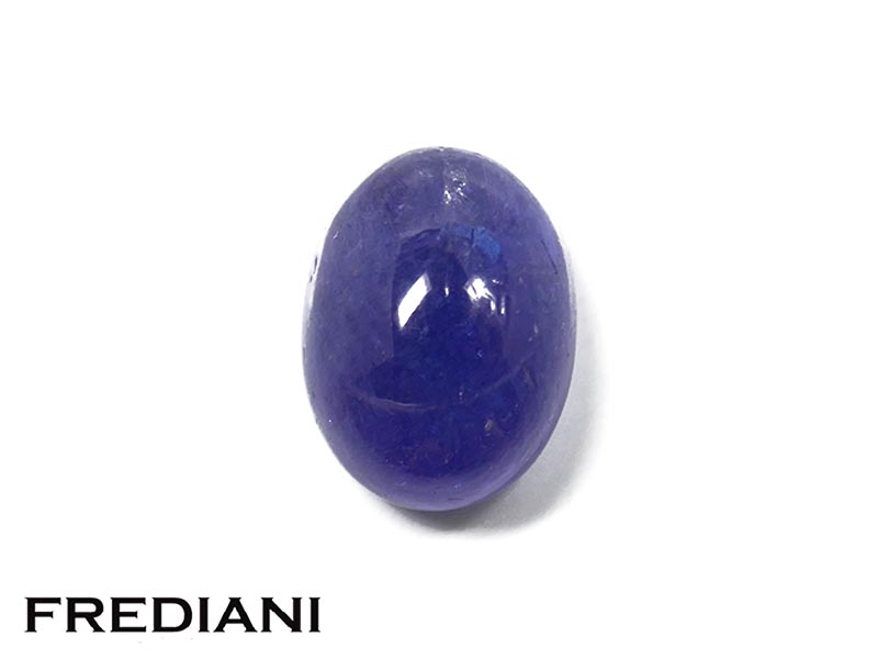 Tanzanite cabochon ovale