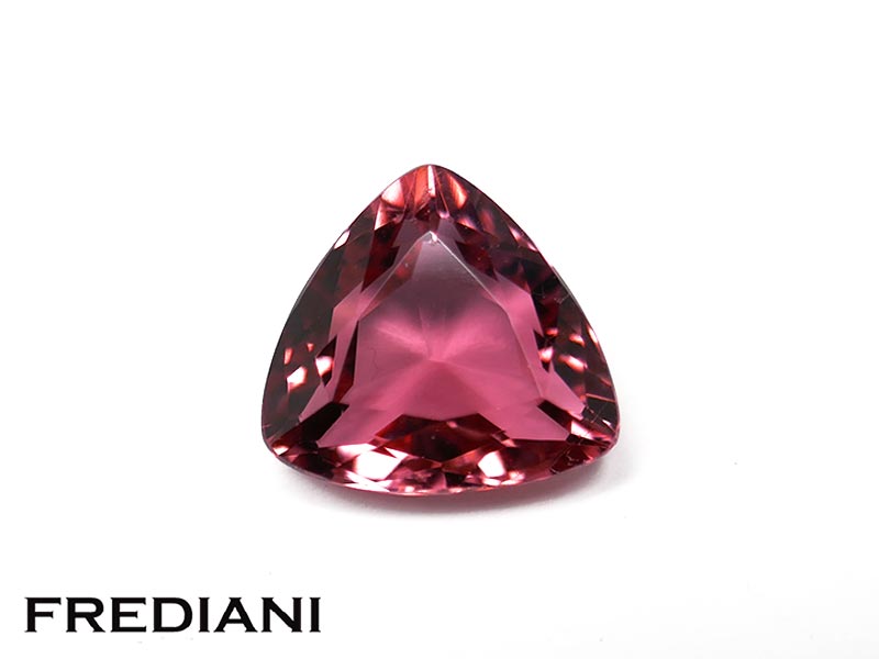 Tourmaline rose troïdia