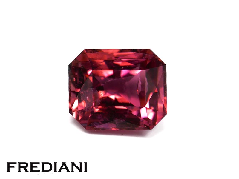 Tourmaline rose rectangulaire